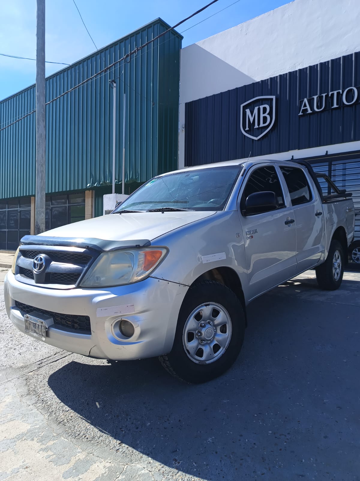 TOYOTA HILUX DX 4X4 2008